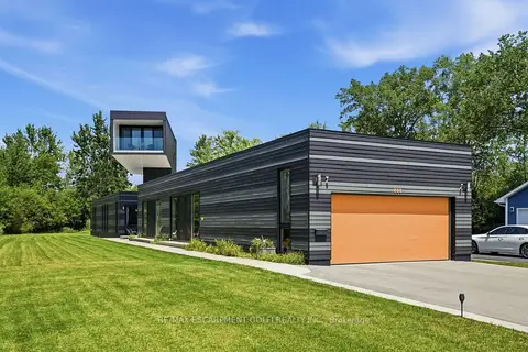 888 Edgemere Road