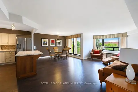 688 Preston Parkway 401