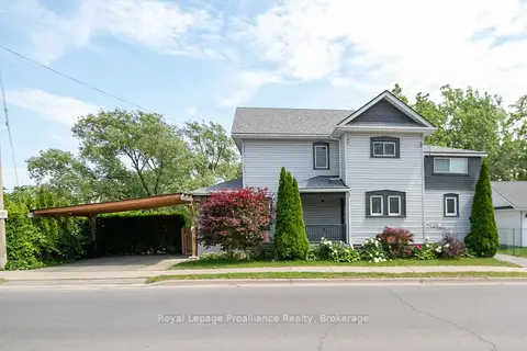 83 Moira Street E