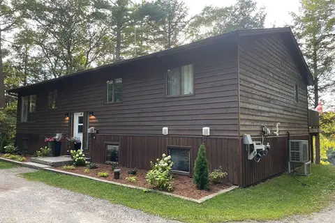 34 SILVER POINT Drive
