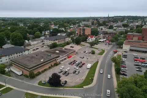 260 King Street W