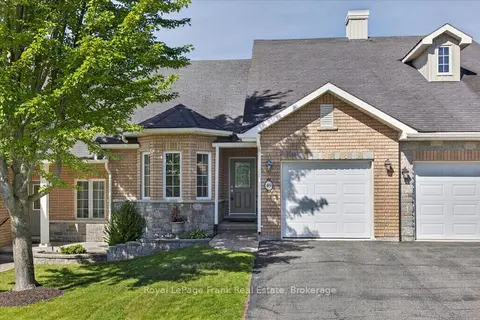 60 Village Crescent 49