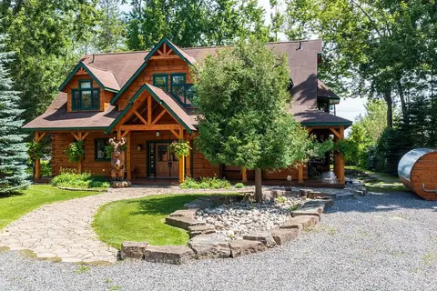 1040 7TH HEAVEN Lane