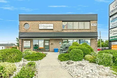 871 Dundas Street W Lower 1