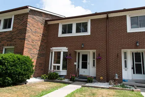 121 Bagot Street 29