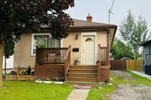 10 Parkwood Drive