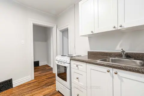 221 Hamilton Road 3