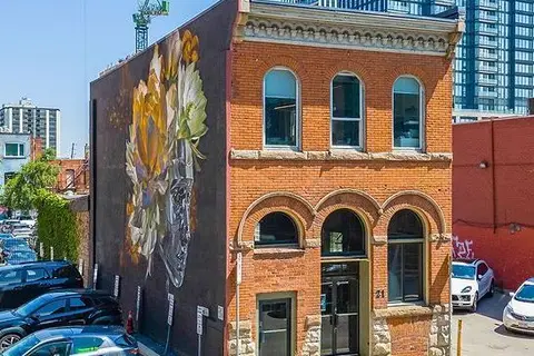 21 Rebecca Street