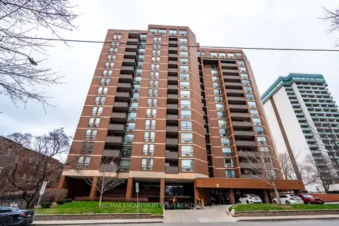 222 Jackson Street W 305