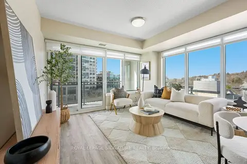 53 Arthur Street S 706