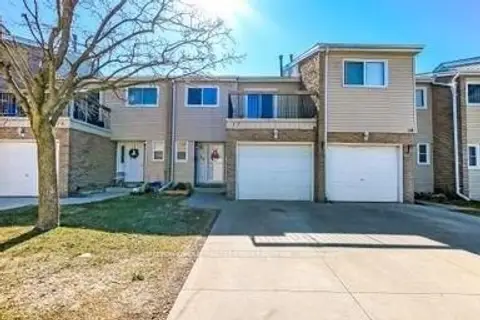 711 Osgoode Drive 17