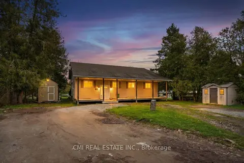 28 River Drive