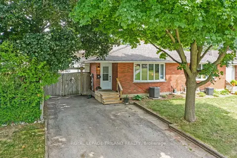 73 GENEVIVE Place