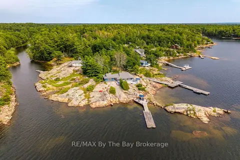 6686 Island 1040/Little Beausoleil Island