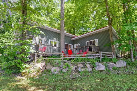 7 Silver Point Road 8