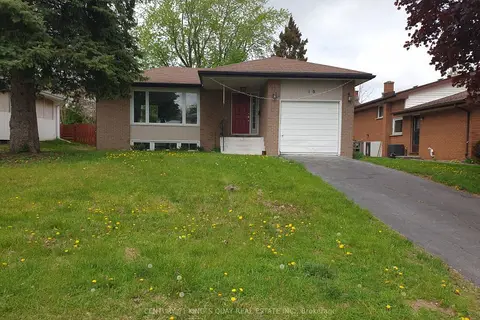 18 Manor Crescent