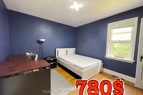 35 Bowman (B) Street