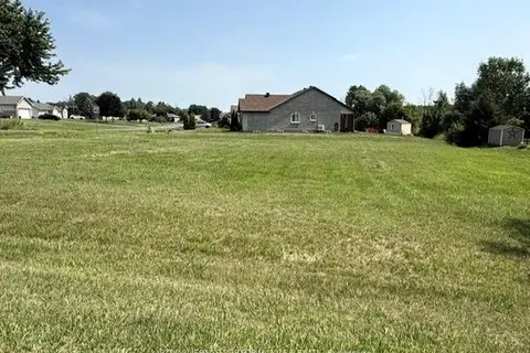 2 Moss Drive