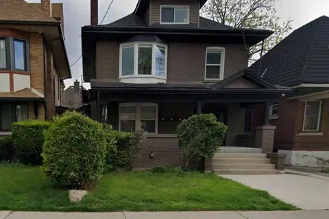 5 Maplewood Avenue
