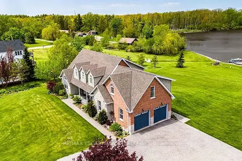 32A Haldimand Trail
