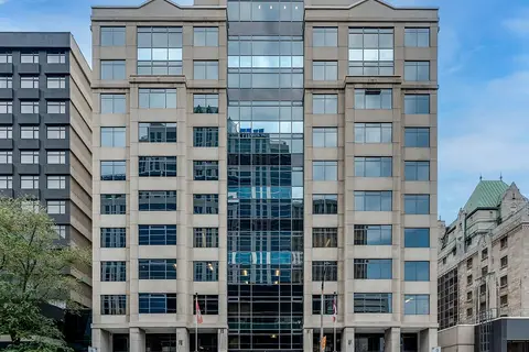 141 Laurier Avenue 105