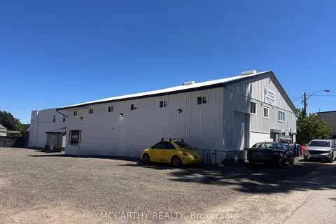 124 Owen Sound Street Rear