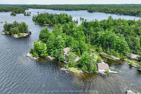 1550 Island 85 Stoney Lake