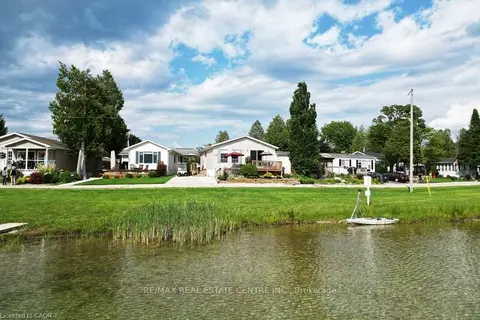 27 Trillium Beach Pvt Drive