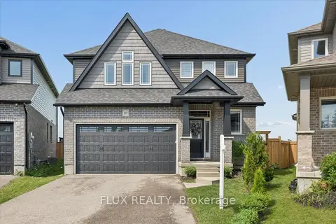 10 Sparrow Crescent