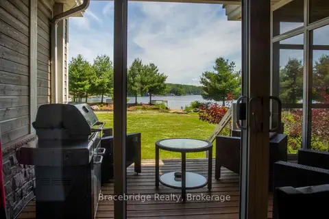 1869 Muskoka Road 118 Highway W G102-C2