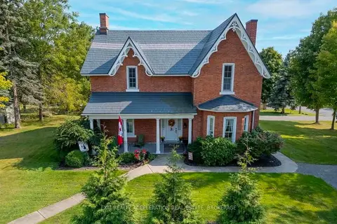 232 Dundas Street W