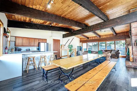 157 Tyrolean Lane