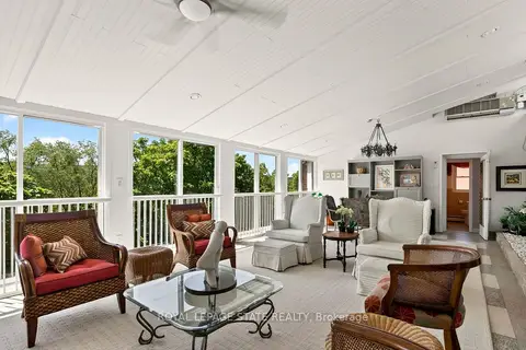 9 Grant Boulevard 602