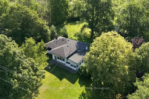 698 York Road
