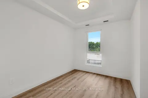 1333 Weber Street E 201