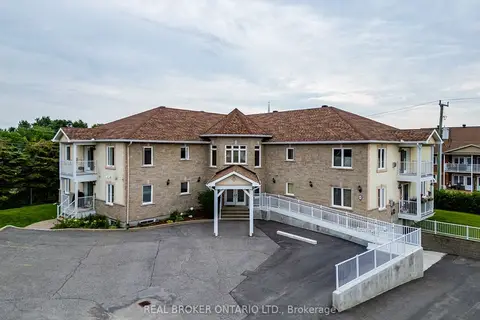 32 La Croisee Street 103