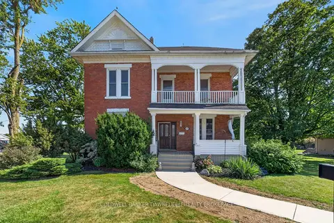 117 Main Street E