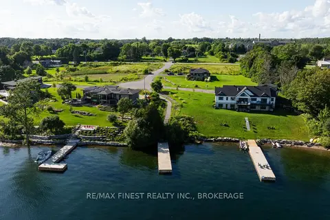 1 SHORESIDE Way