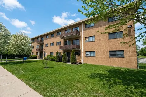 1830 Dumont Street 304