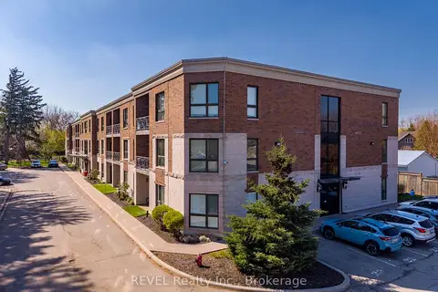 2799 St. Paul Avenue 212