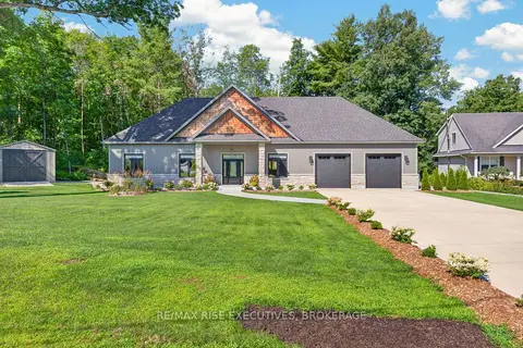 4 Headlands Way