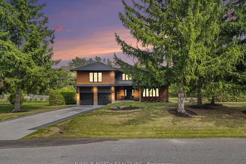 19 newland Drive E
