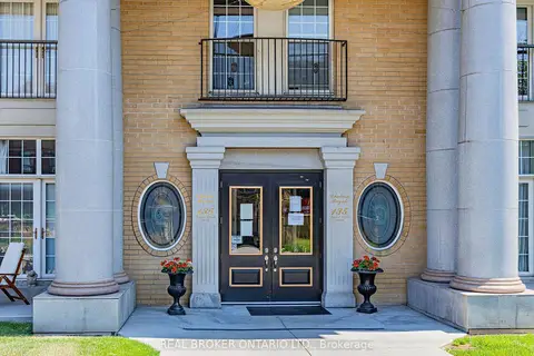 135 James Street S 1011