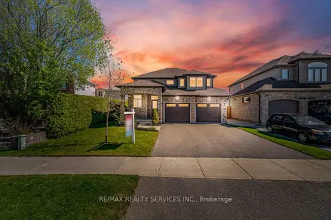 9 Monty Avenue