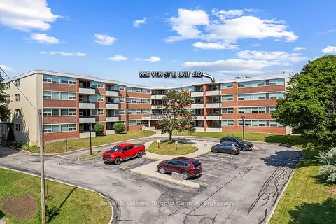 860 9TH Street E 402