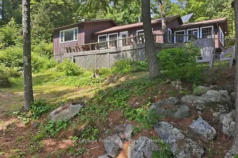 146 Skootamatta Lake
