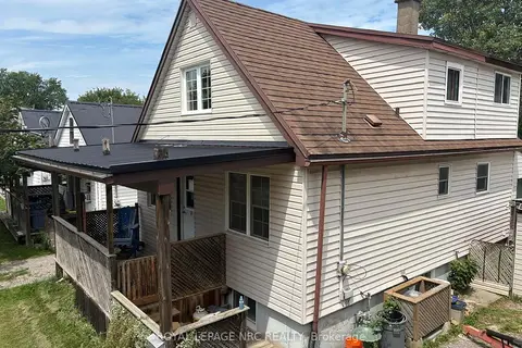 42 Cumming Street