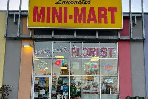Unit# 2 - 499 Lancaster Street W