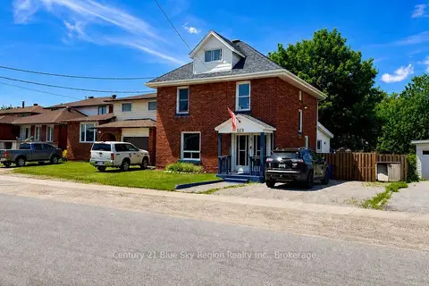 647 Douglas Street