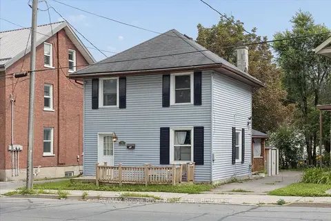 79 Parkhill Road W